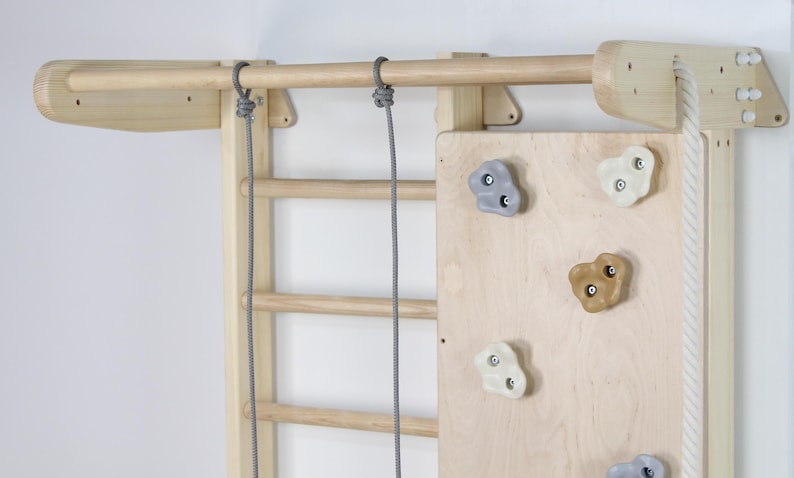 Wooden Indoor Playground Wall-Mounted Swedish Ladder Climbing Set 2-Piece