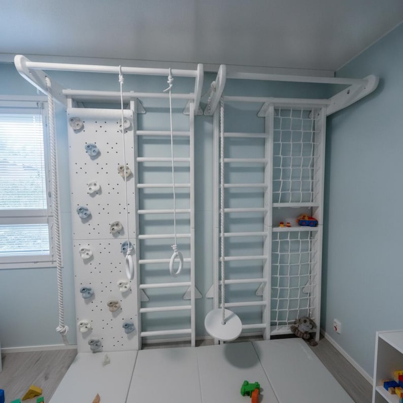 Wooden Indoor Playground Wall-Mounted Swedish Ladder Climbing Set 2-Piece